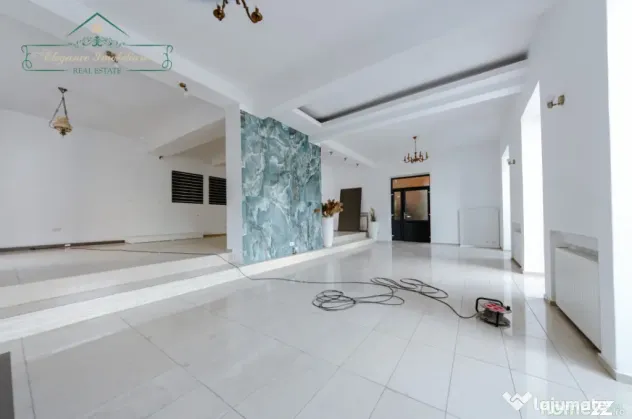 Spațiu Comercial/Showroom 380 mp utili, Terasă 75 mp, Zona