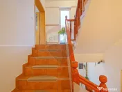 CENTRAL - Vila DE INCHIRIAT - pretabila diverse businessuri 