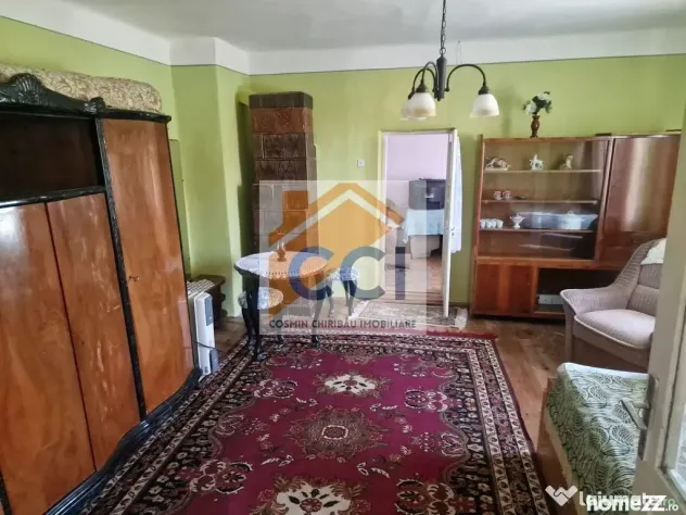 Casa in mediu rural cu teren