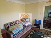 Casa in mediu rural cu teren