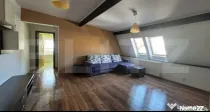Apartament cu 2 camere, semidecomandat, etaj 3/3, cu parcar