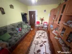 Apartament cu 3 camere, 50 mp, decomandat, zona Minerul