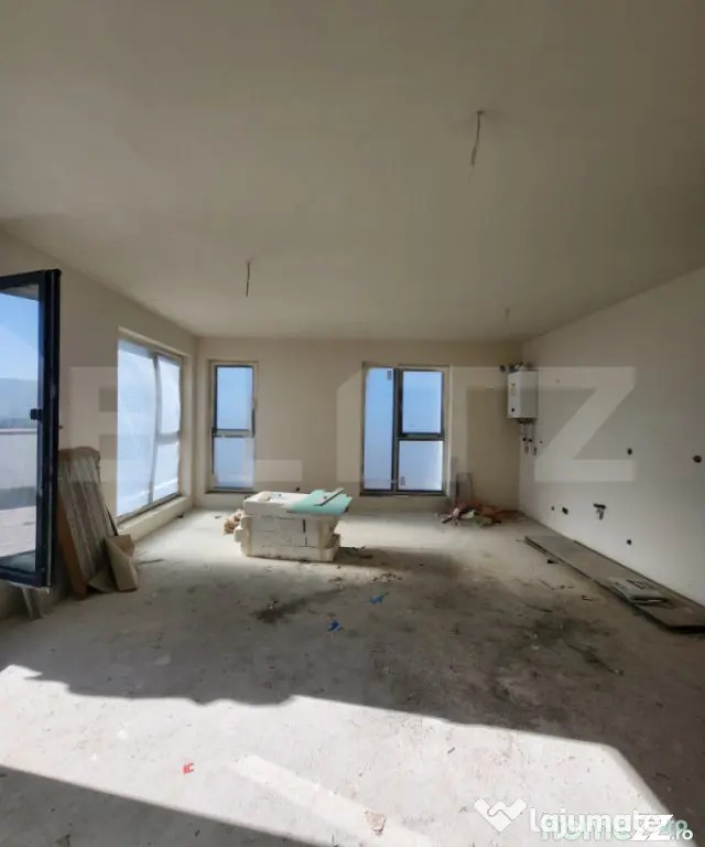 Comision 0%! Penthouse de 2 camere, finisat, terasa, garaj, - Floresti (Cluj)