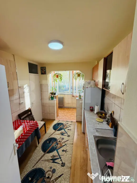 Apartament 2 camere, 49 mp, zona Tractorul