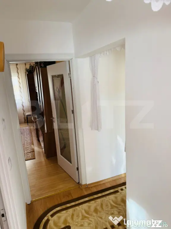 Apartament 2 camere, 49 mp, zona Tractorul
