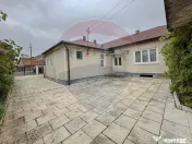 Casă / Vilă cu 5 camere de vânzare în Aleșd zona Ult... 