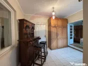 Casă / Vilă cu 5 camere de vânzare în Aleșd zona Ult...