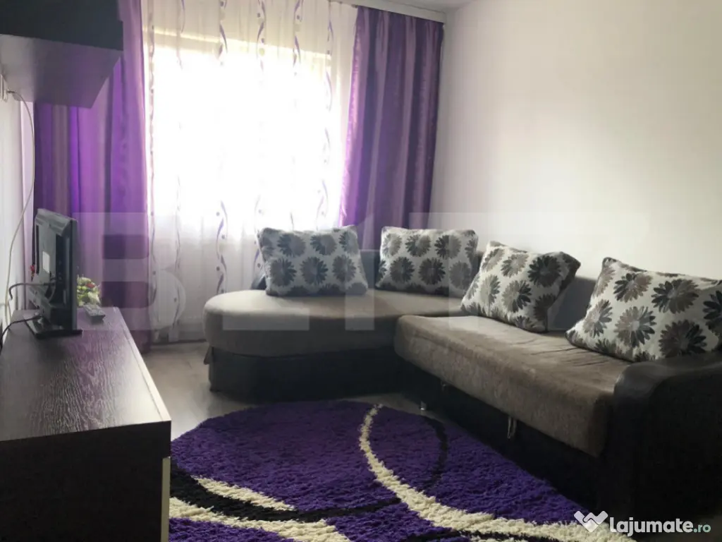 Studio spațios cu loc de parcare în Subcetate City