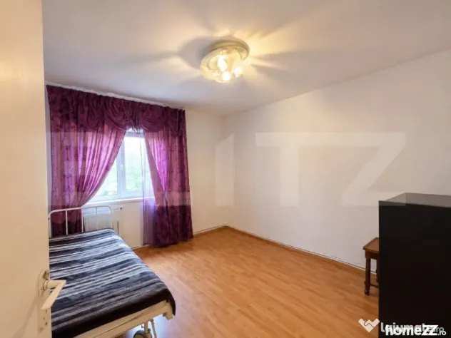 Apartament cu 3 camere, decomandat, zona Liliacului – Deva