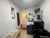 Spatiu comercial de 2 camere cu 2 bai 3 locuri de parcare zo 