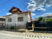 Casa de vanzare, in Mijlocenii Bargaului
