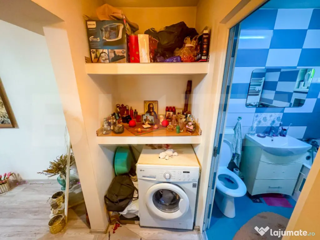 Apartament 2 camere semi-decomandat