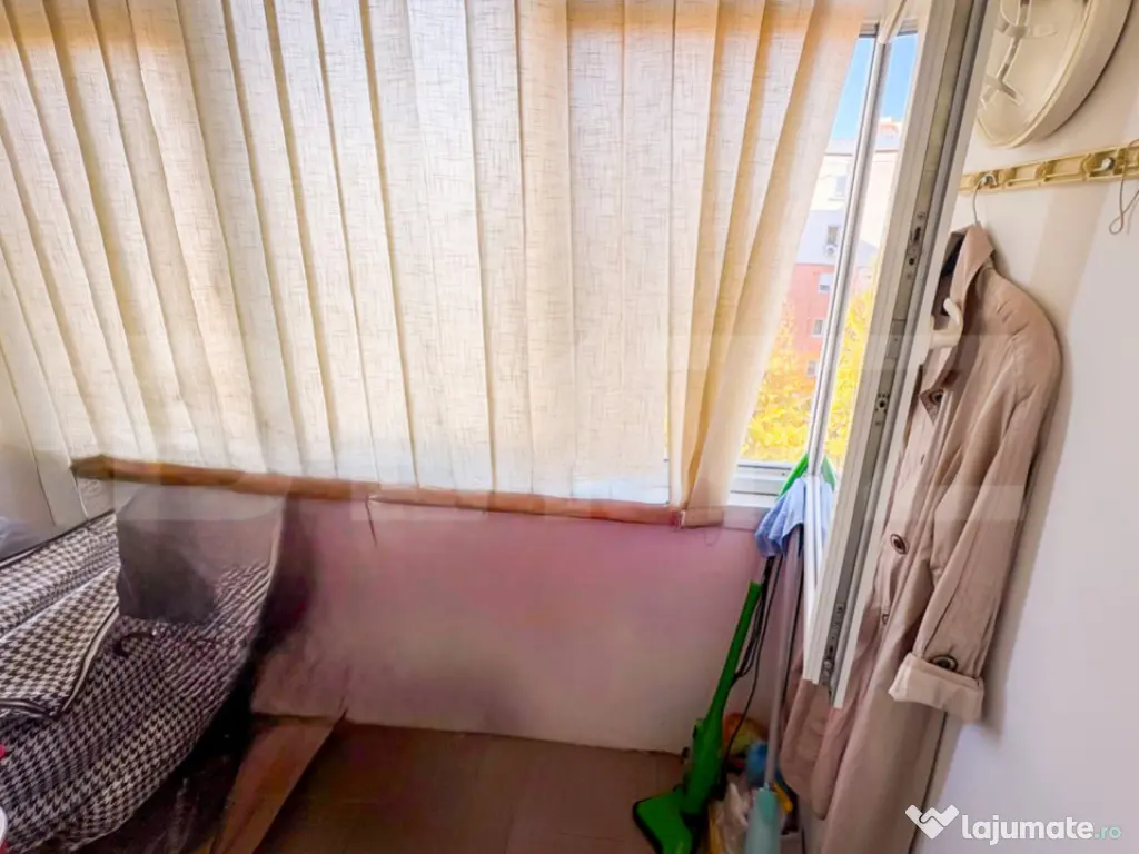 Apartament 2 camere semi-decomandat