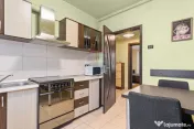 Apartament spațios cu 2 camere de închiriat în zona Po... 
