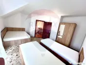 Casă / Vilă cu 7 camere de închiriat în zona Oncea 