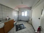 Apartament 4 camere in zona Piata 