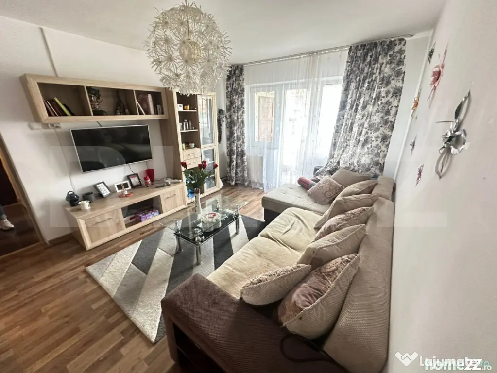 Apartament 2 camere, semidecomandat, 40 mp, zona Micro – m - Deva (Hunedoara)