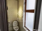 Spațiu Generos de Închiriat - 90 mp Utili - Zonă Ultra... 