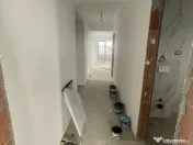 Apartament 2 camere, decomandat, 2 balcoane, gradinita/ scoala/ STB 