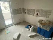 Apartament 2 camere 53 mp + curte 26 mp, toate utilitatile 