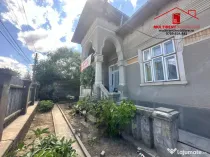 Teren cu casa de vanzare str.Mircea Voda - 1.500 mp !