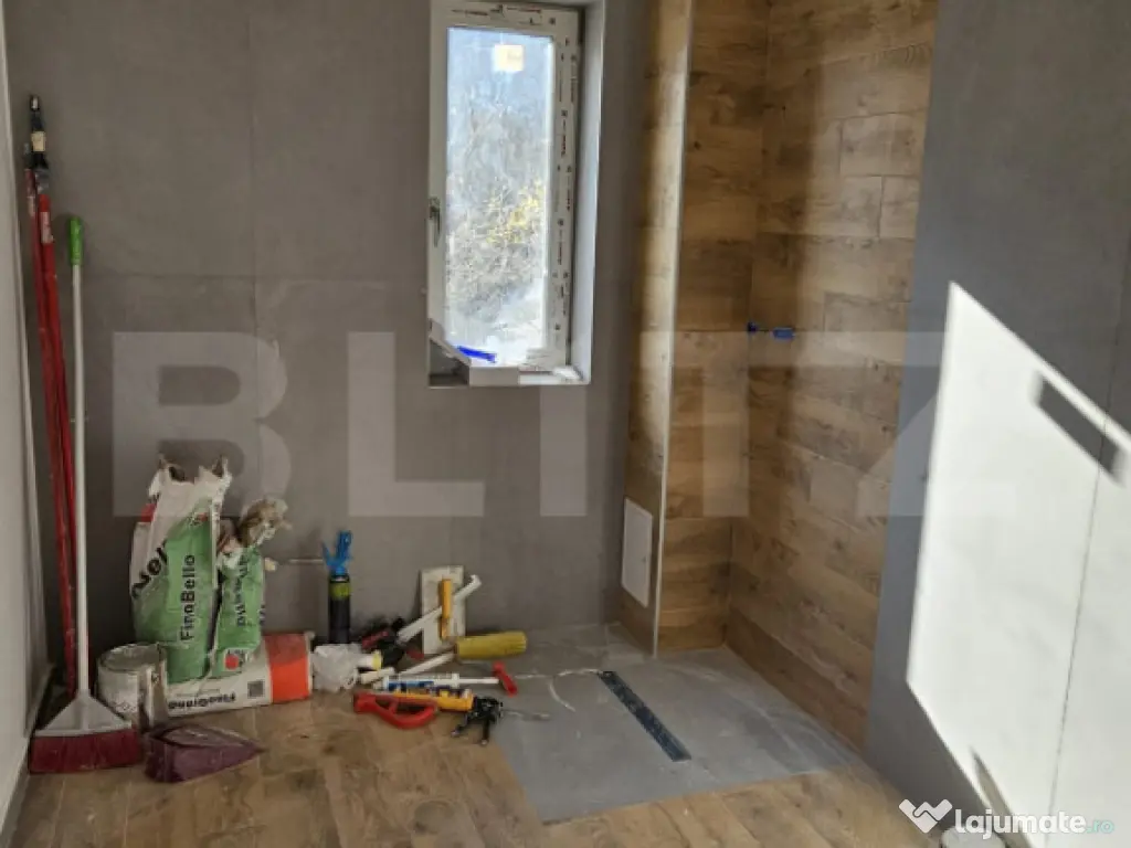 Duplex 4 camere, 130 mp utili, 275 mp teren, 3 băi, zona T?