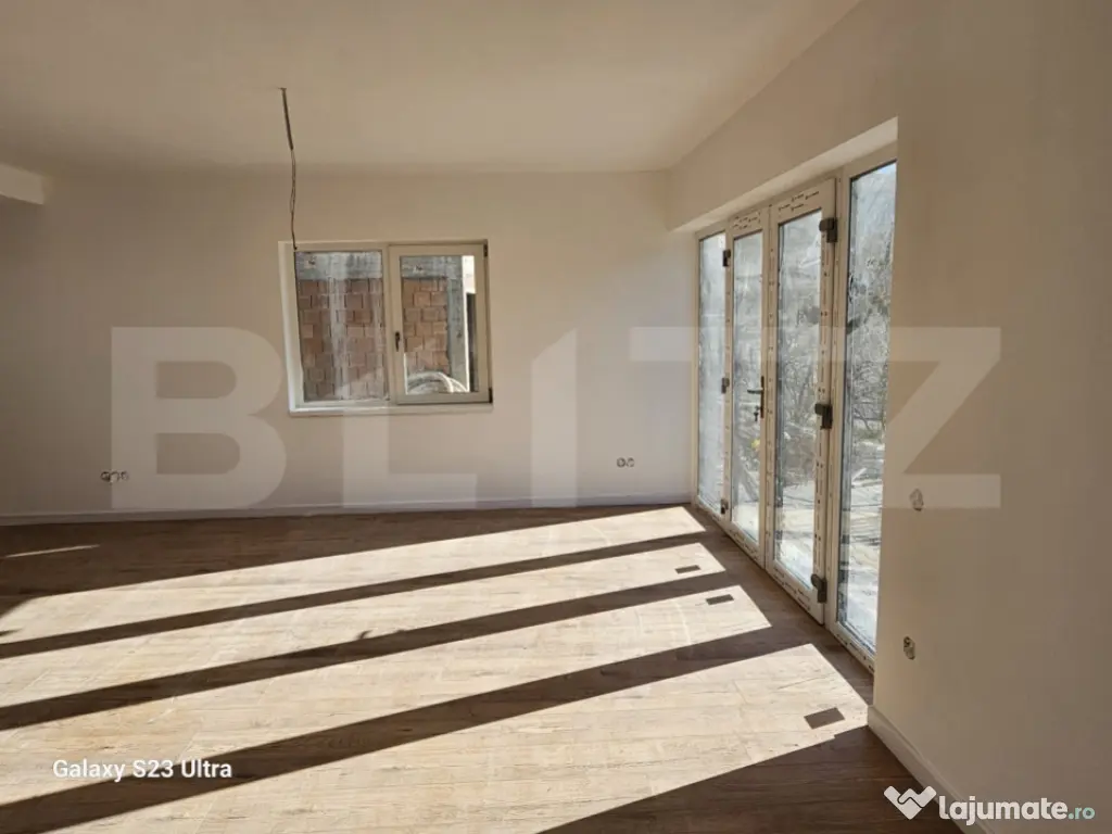 Duplex 4 camere, 130 mp utili, 275 mp teren, 3 băi, zona T?