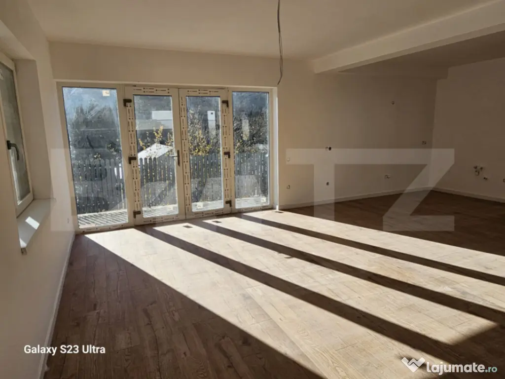 Duplex 4 camere, 130 mp utili, 275 mp teren, 3 băi, zona T?