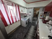 Apartament cu 3 camere etajul 1, Campineanca 