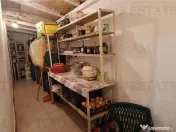 Casa spatioasa cu 5 camere si curte proprie in Zona Bratian 