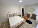 Apartament 3 camere, zona Intim, bloc Bermo