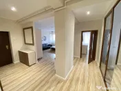 Apartament 3 camere, zona Intim, bloc Bermo 