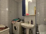 Apartament 4 camere, etaj 2 strada Ion Creanga 