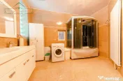 Vila de Lux 7 camere, Ideala rezidențial + afacere, zona Ul 
