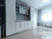 Vila de Lux 7 camere, Ideala rezidențial + afacere, zona Ul 