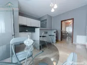 Vila de Lux 7 camere, Ideala rezidențial + afacere, zona Ul 