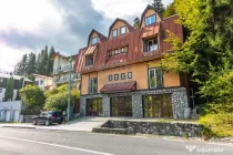 Casă 10 camere | Ultracentral Sinaia | Lângă Castelul ...