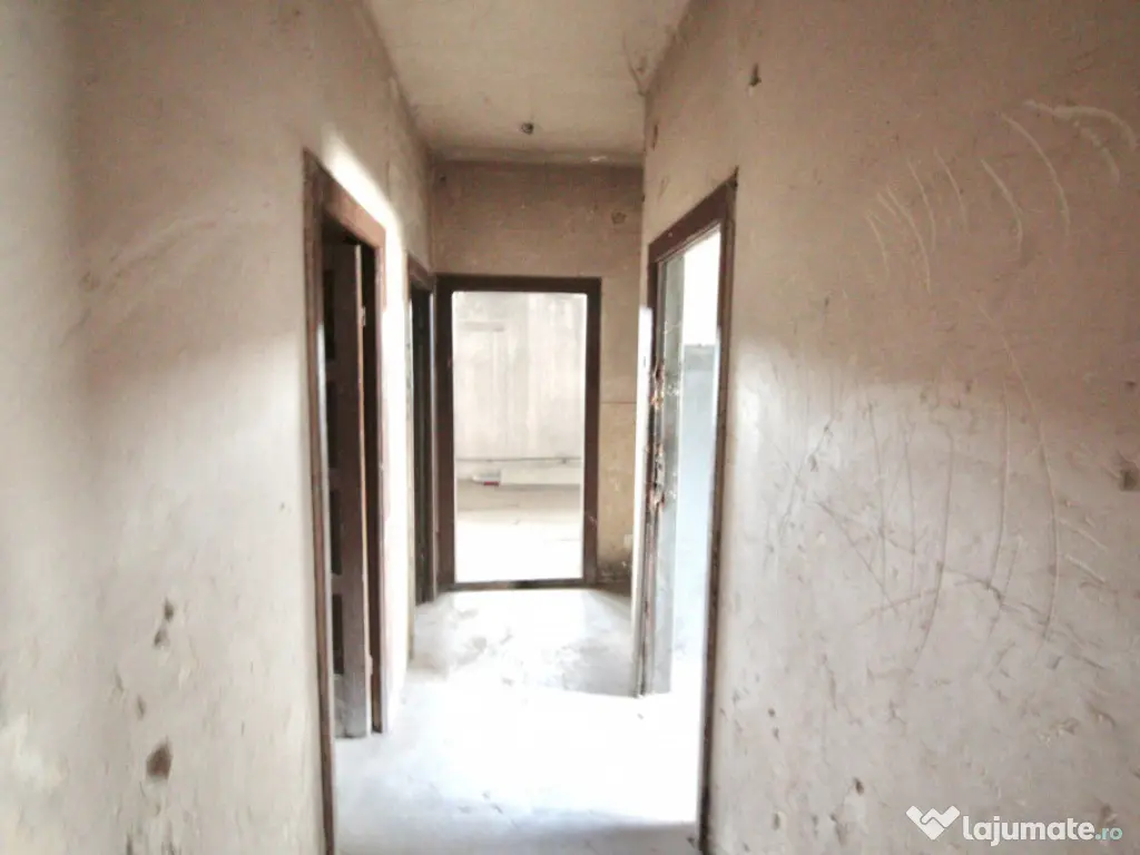 CISMIGIU -BERZEI, MANSARDA NEAMENAJATA, 125 MP!