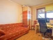 Casă spațioasă și elegantă, teren 1547 mp în Stupin... 