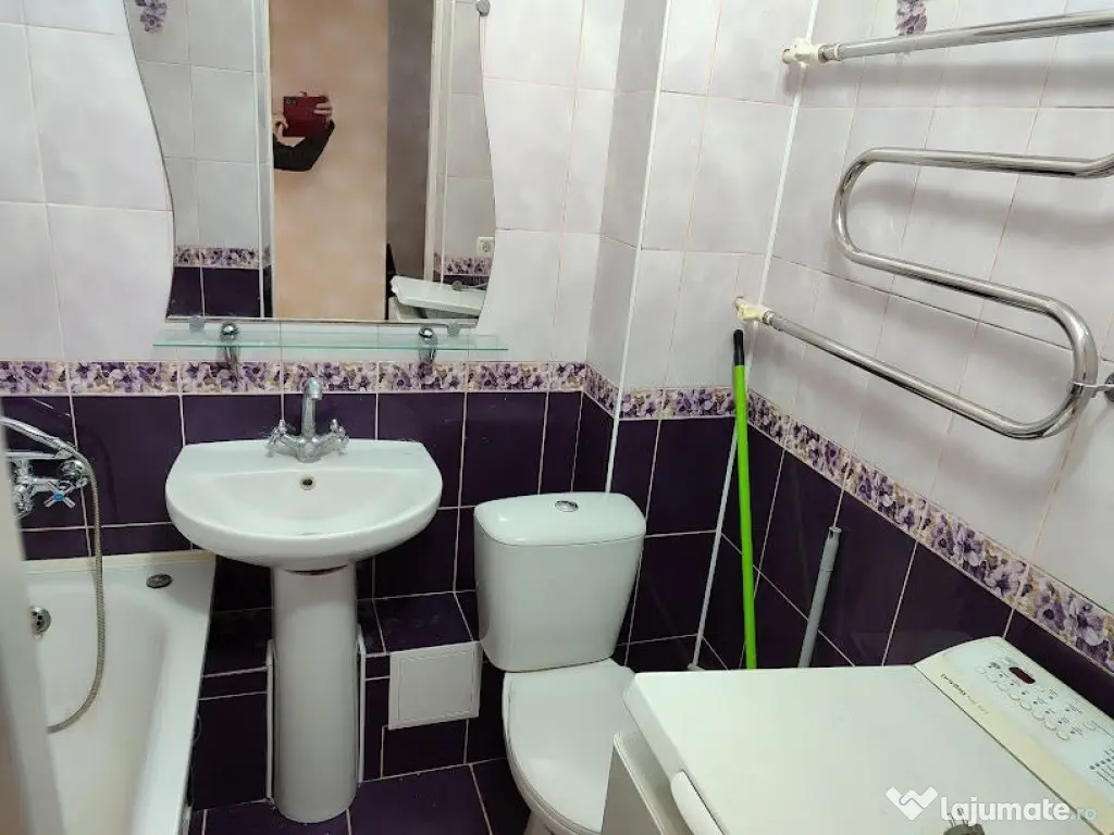 Garsoniera de inchiriat zona Universitate