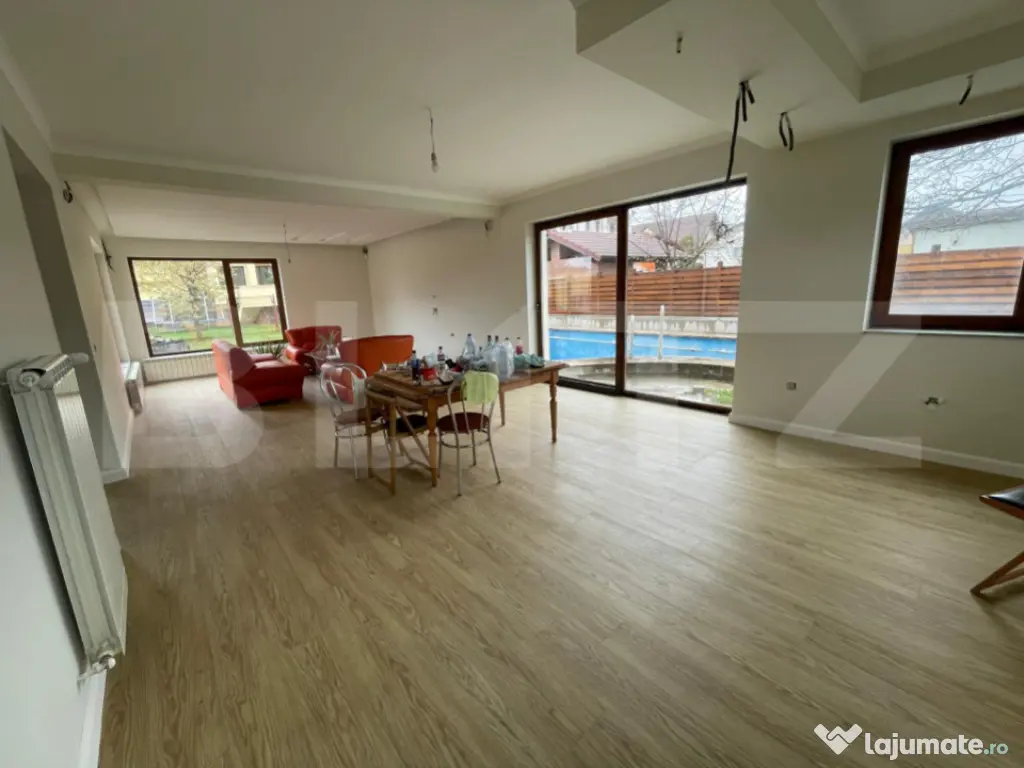 Casa ultrafinisata cu 3 dormitoare, zona Diana