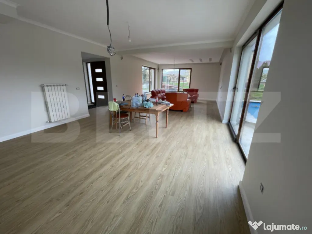 Casa ultrafinisata cu 3 dormitoare, zona Diana