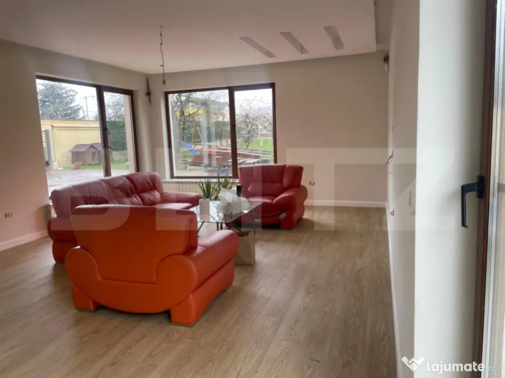 Casa ultrafinisata cu 3 dormitoare, zona Diana