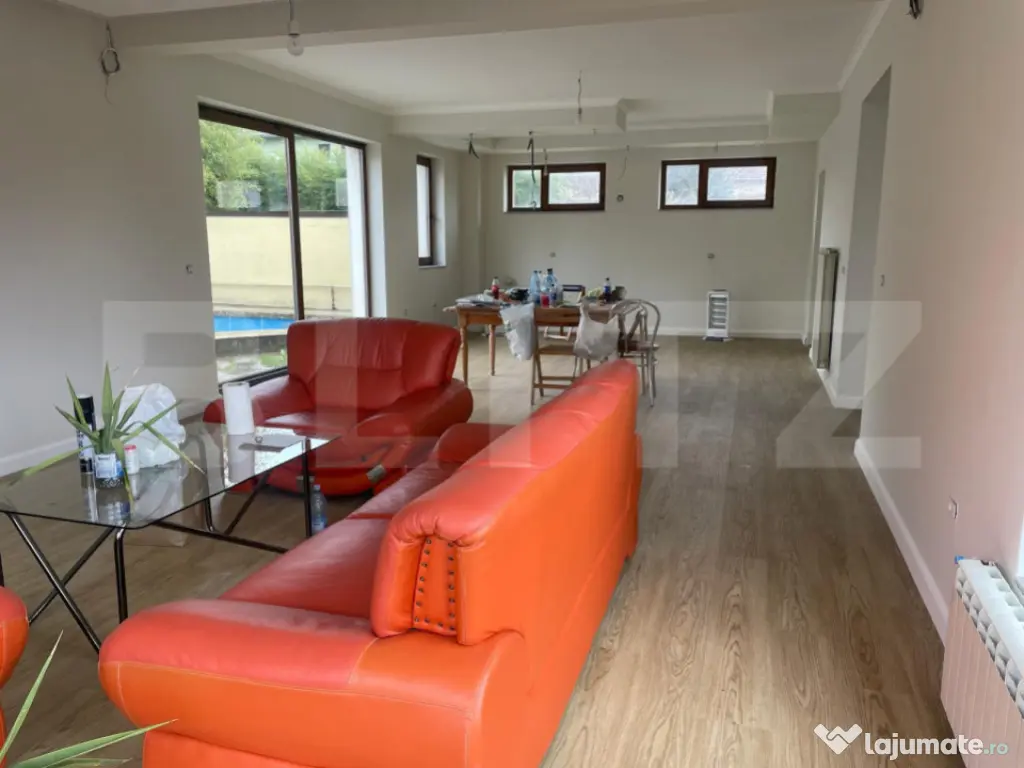 Casa ultrafinisata cu 3 dormitoare, zona Diana