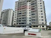 Apartament cu 4 camere de vânzare în zona Sarari 