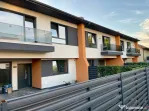 Vile triplex moderne Chiajna zonă liniștită, construcție