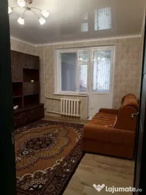 Garsoniera de inchiriat zona Titan