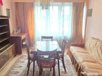 Vand apartament 2 camere decomandat in Deva, etaj 2,