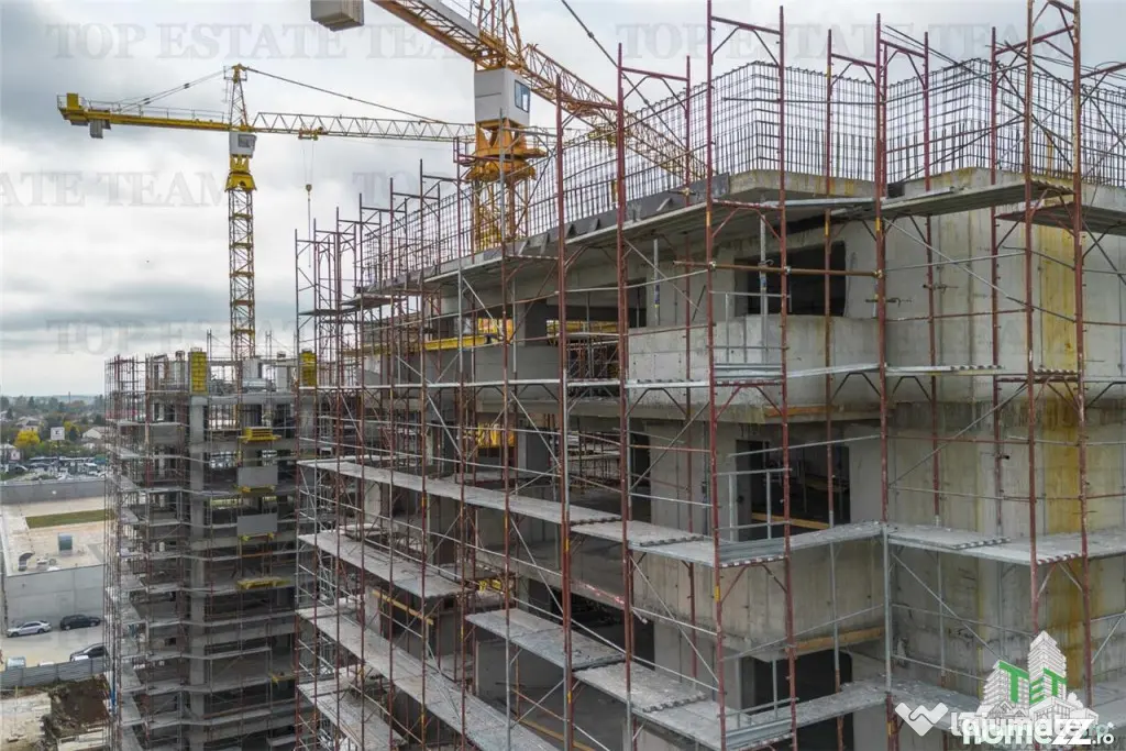 Apartament de 3 camere etajele 1-9 in apropiere de Antiaeria