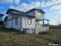 Casa la rosu Bariera Traian, teren 896 mp, 175.000 EUR